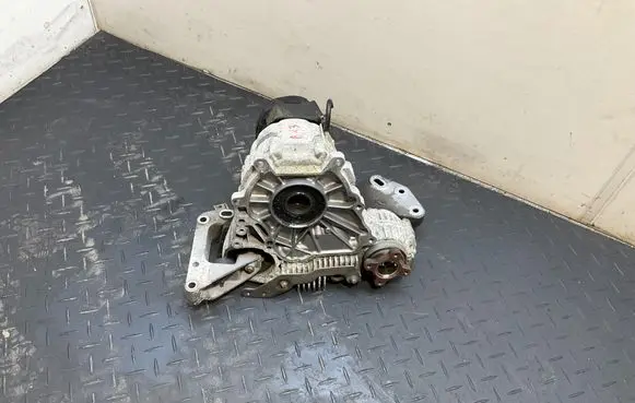 BMW 5 E60 E61 Gearbox transfer box case 7552701