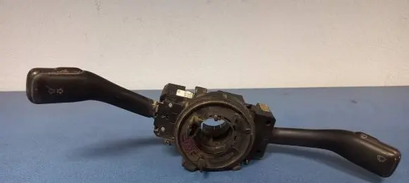 Audi A6 S6 C5 4B Indicator stalk 8L0953513