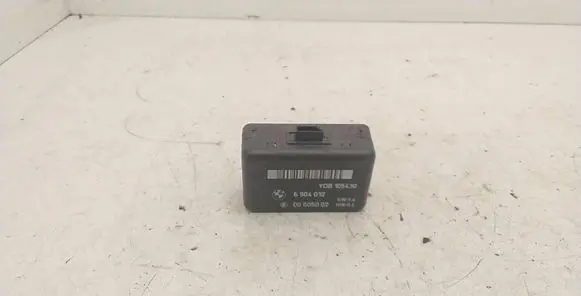 BMW 5 E39 Rain sensor 6904012 YDB105430 00605002