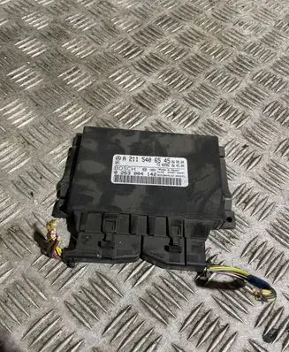 Mercedes-Benz E W211 Parking PDC control unit/module A2115406545 0263004142