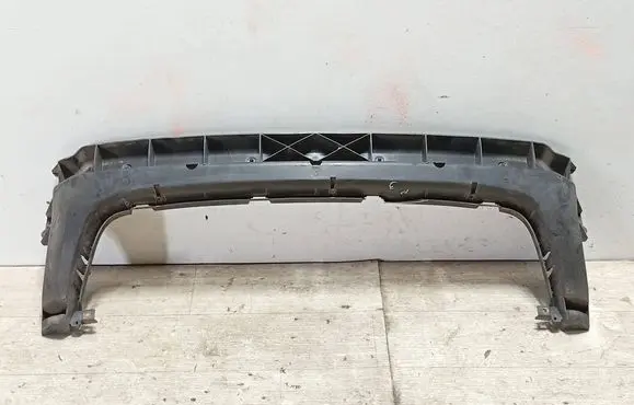 Volkswagen Touareg I Front bumper mounting bracket 7L6807699B