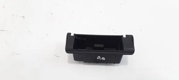 Audi A6 S6 C6 4F Rear door ashtray 