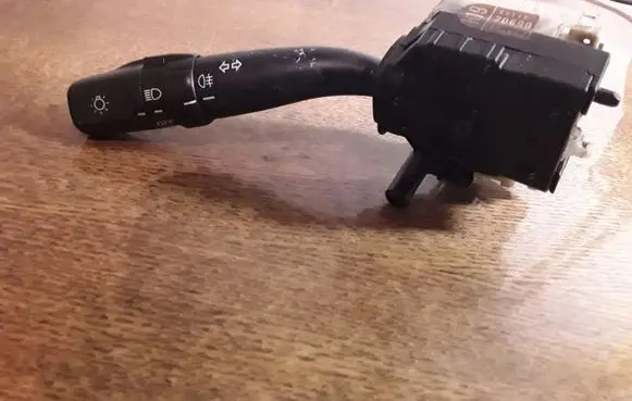 Toyota Avensis Verso Indicator stalk 8414020690