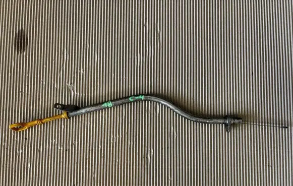 Opel Antara Oil level dip stick 