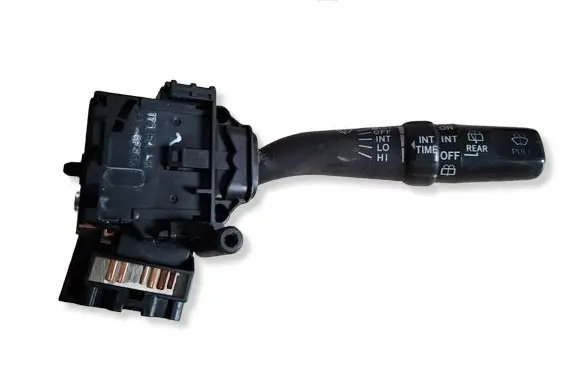 Toyota Avensis T250 Wiper control stalk 8465205150