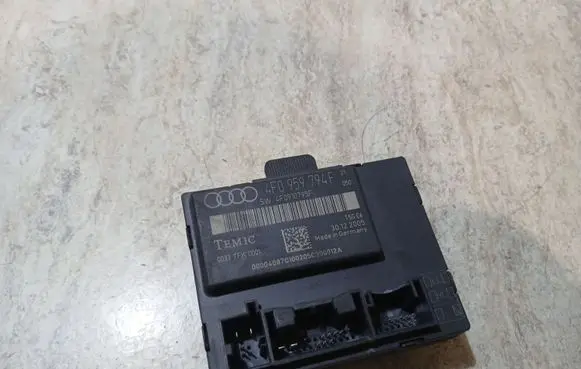 Audi A6 S6 C6 4F Door control unit/module 0033TFK0001