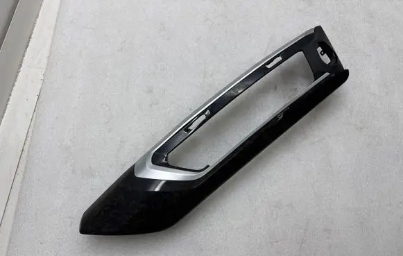 Dashboard trim