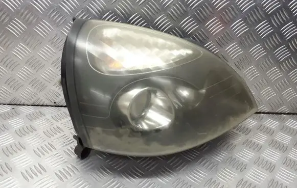Renault Clio II LED Daytime headlight 