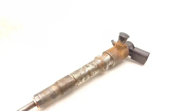 Ford Focus Fuel injector GK2Q9K546AC