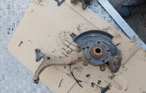 Audi A4 S4 B5 8D Front wheel hub spindle knuckle