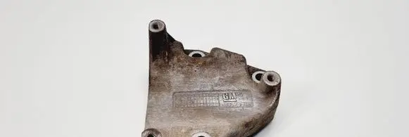 Opel Meriva A Engine mounting bracket 90529603