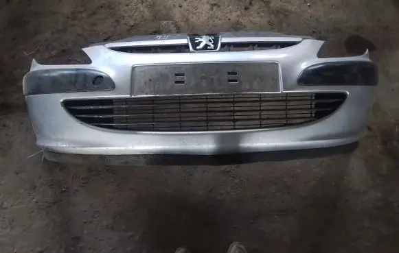 Peugeot 307 Front bumper