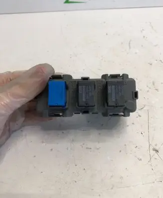 Honda CR-V Fuse box set 140724 TV00130