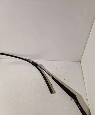 Volkswagen Tiguan Front wiper blade arm 5NB955409
