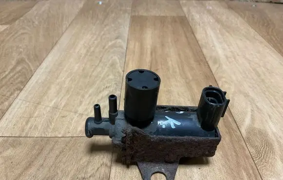 Mini One - Cooper R50 - 53 Turbo solenoid valve 