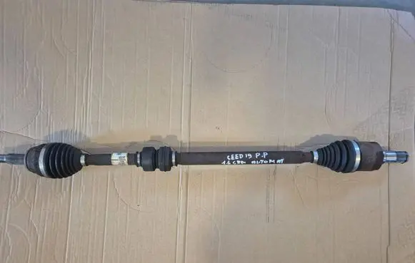 KIA Ceed Front driveshaft 49501G4700