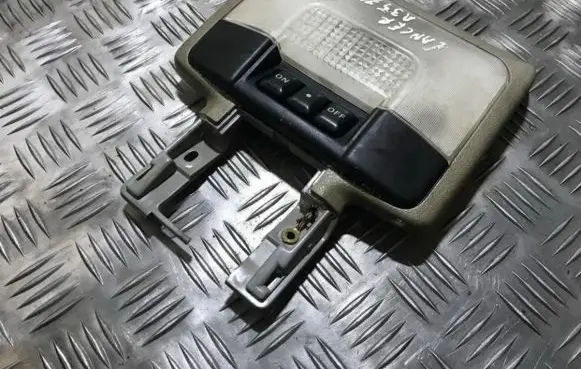 Mitsubishi Lancer Front seat light