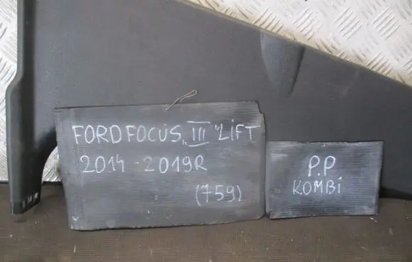 Ford Focus Other sill/pillar trim element 