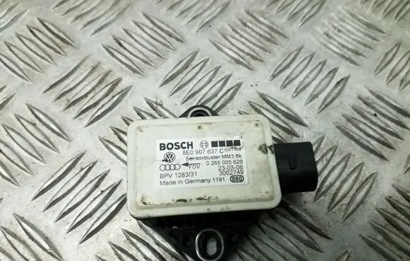 Audi A4 S4 B6 8E 8H ESP acceleration yaw rate sensor 8E0907637C