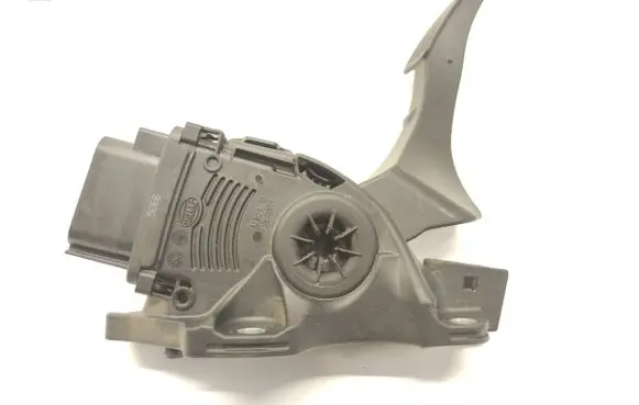 Volvo XC60 Accelerator throttle pedal 6G929F836CD C95YE01 6PV00922002