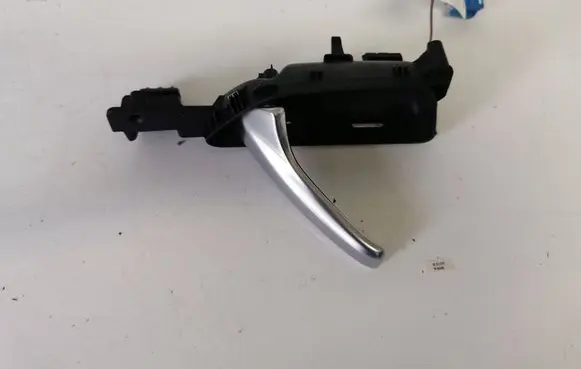 Rear door interior handle