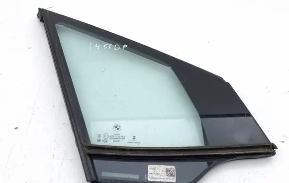 BMW 2 Active Tourer U06 Front door vent window glass four-door 8496284 197784110 04052023