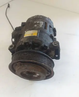 Audi A6 S6 C5 4B Air conditioning (A/C) compressor (pump) 4B0260805B