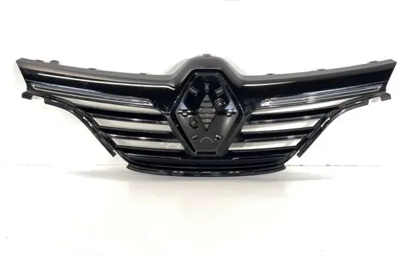 Renault Megane IV Front bumper upper radiator grill 622567680R