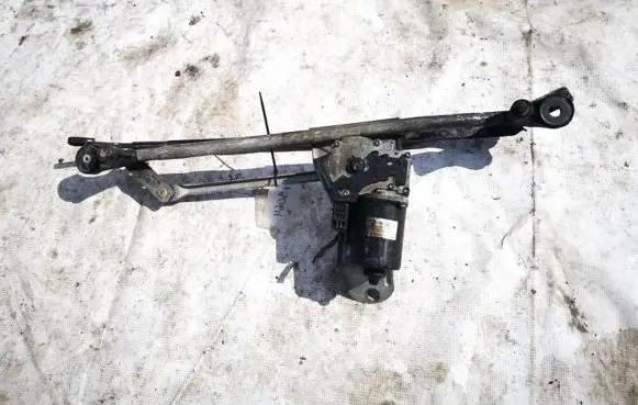 BMW X5 E53 Front wiper linkage and motor