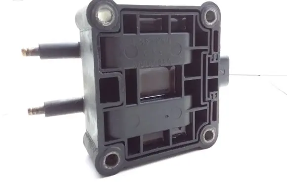Chrysler Grand Voyager III High voltage ignition coil 04609080