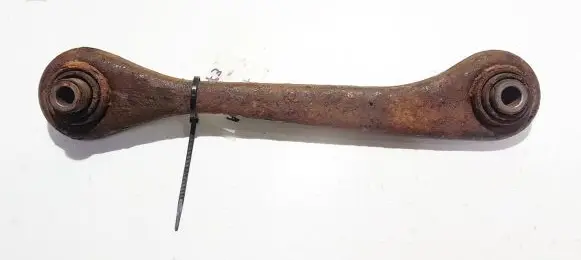 Volkswagen Jetta V Rear upper control arm/wishbone