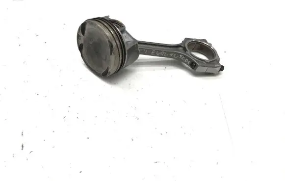 KIA Ceed Piston with connecting rod 4GU0 1119010501