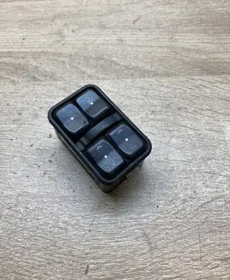 Opel Zafira A Electric window control switch 90561086 13363401
