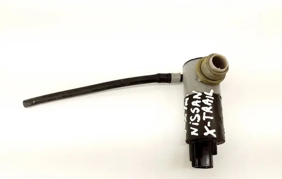Nissan X-Trail T33 Windscreen/windshield washer pump 1090209001 2307050869D