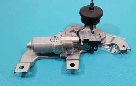 Rear window wiper motor
