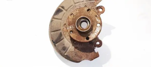 Volkswagen Touran I Front wheel hub