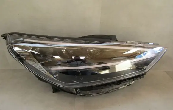 Hyundai i30 Headlight/headlamp 92102G4600 PP5RRH06 180720240730
