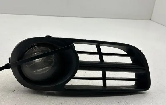 Skoda Fabia Mk1 (6Y) Front bumper lower grill 6Y0853666F 93101177 117536200