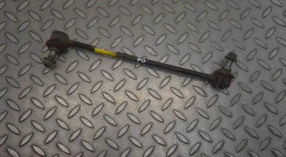 KIA Stinger Front anti-roll bar/stabilizer link 