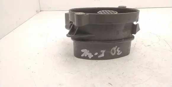 BMW 5 E39 Mass air flow meter 0928400468 7787076 1362