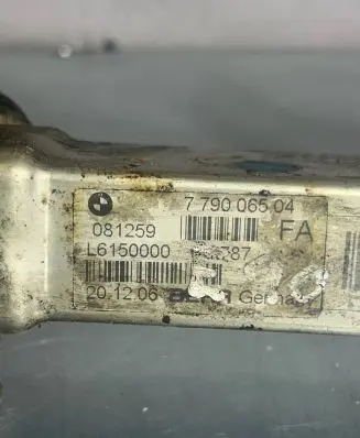 BMW 3 E90 E91 EGR valve cooler 779006504 L6150000 081259