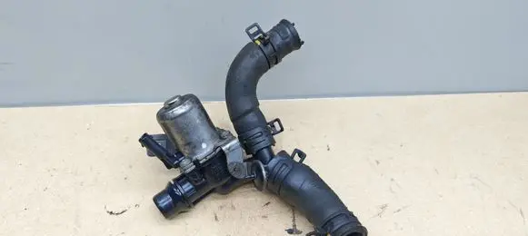 Mercedes-Benz C W204 Coolant heater control valve A6512000431