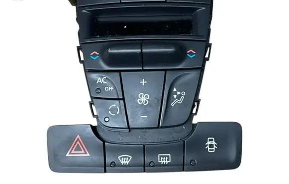 Renault Laguna III Climate control unit 275100002R A02000A8400001