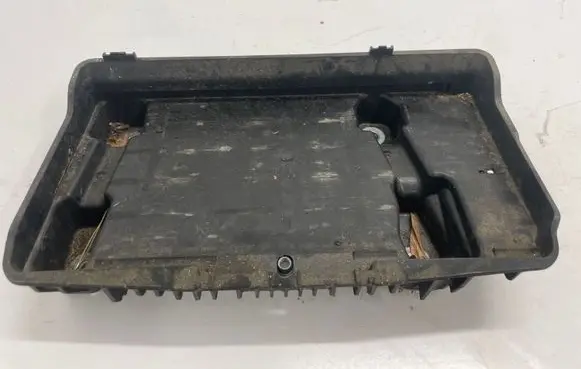 Mercedes-Benz E W213 Battery tray A2136200018
