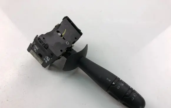 Renault Laguna II Indicator stalk 34444702