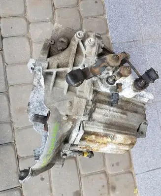 KIA Sorento Manual 6 speed gearbox