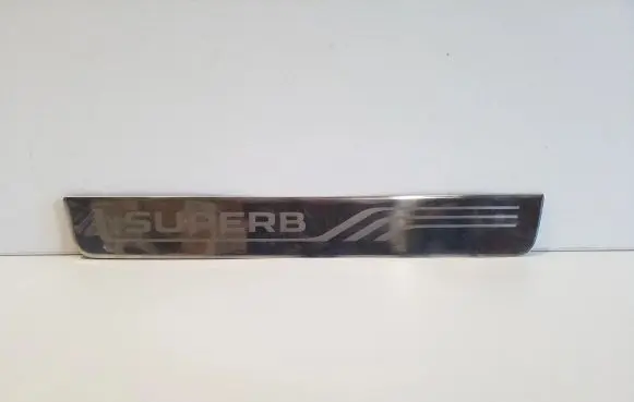Skoda Superb B8 (3V) Rear sill trim cover 3V0853558D