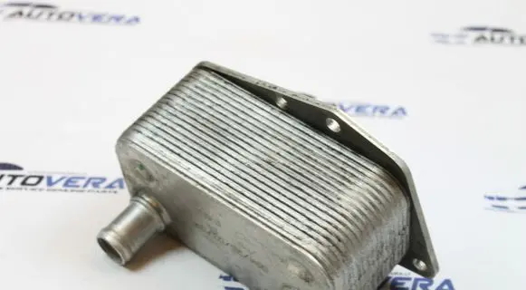Engine oil radiator