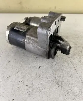 Peugeot 308 Starter motor V75500178004 M000T32271