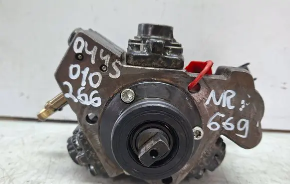 Fiat Fiorino Fuel injection high pressure pump S27610669 0445010266